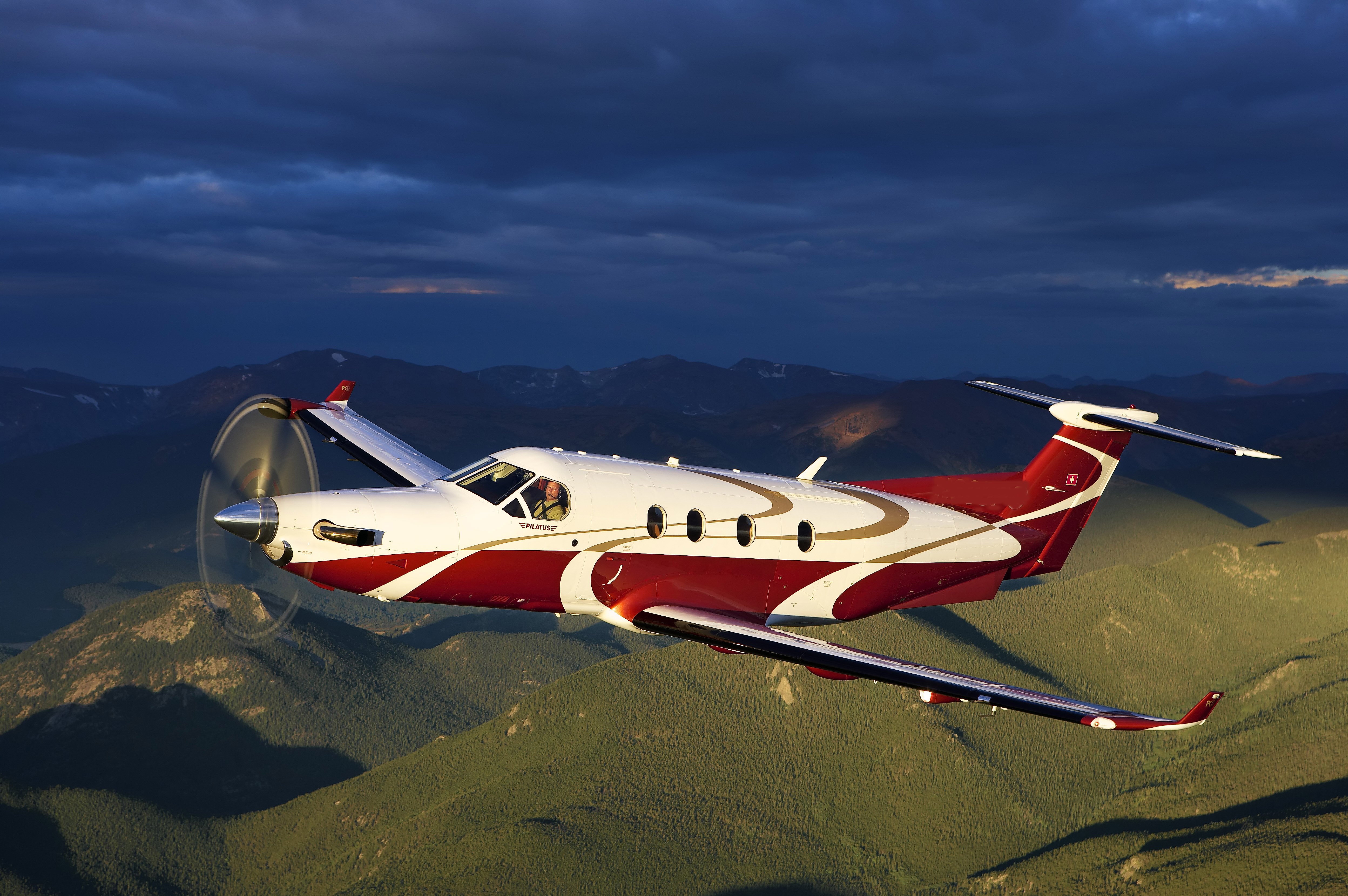 Pilatus pc 12 фото