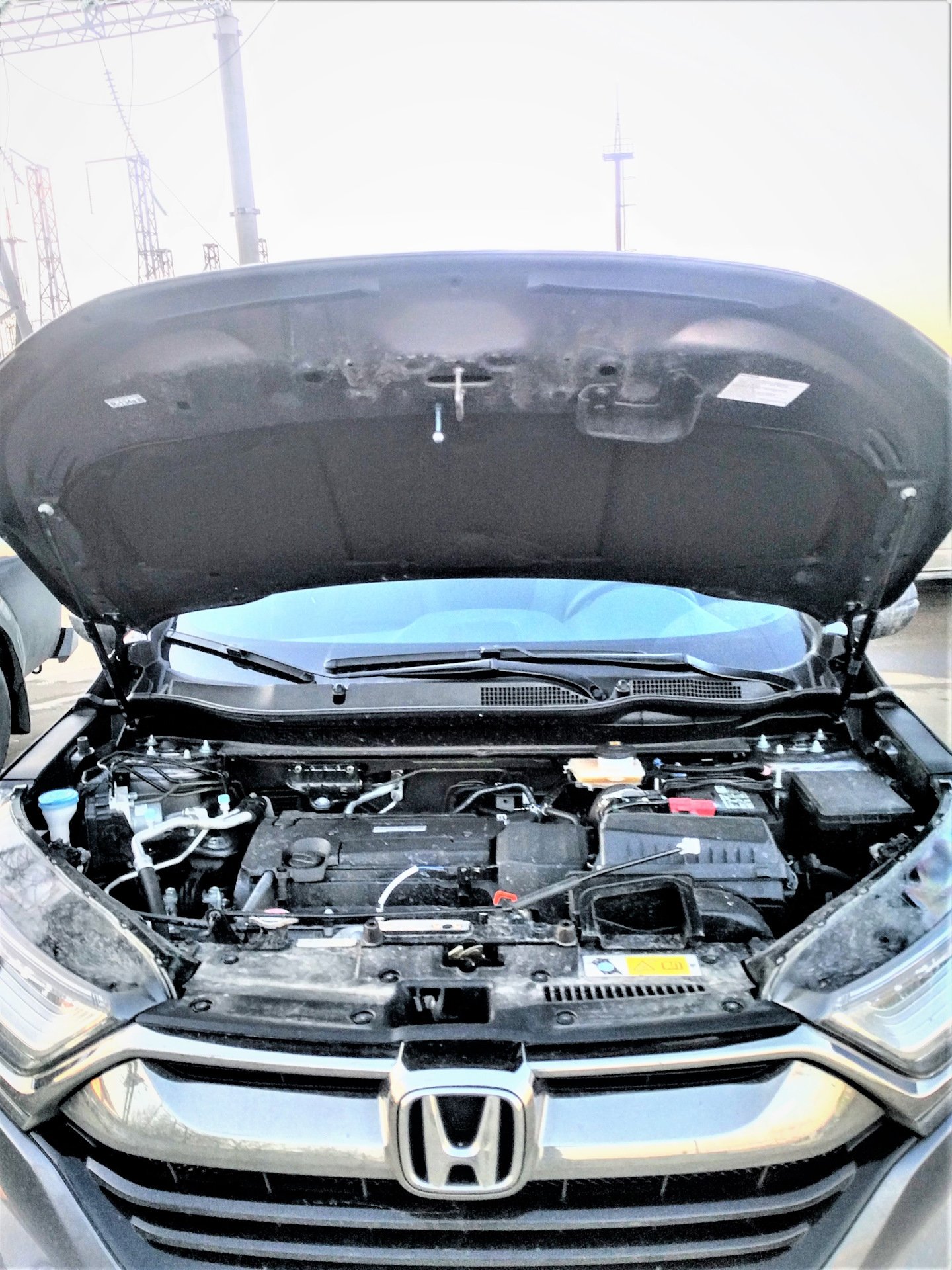 Капот хонда црв. Honda CRV 4 открытый капот. Капот Honda CR-V 5. Honda CRV капот утеплитель. Под капотом Honda CRV 2014 год.