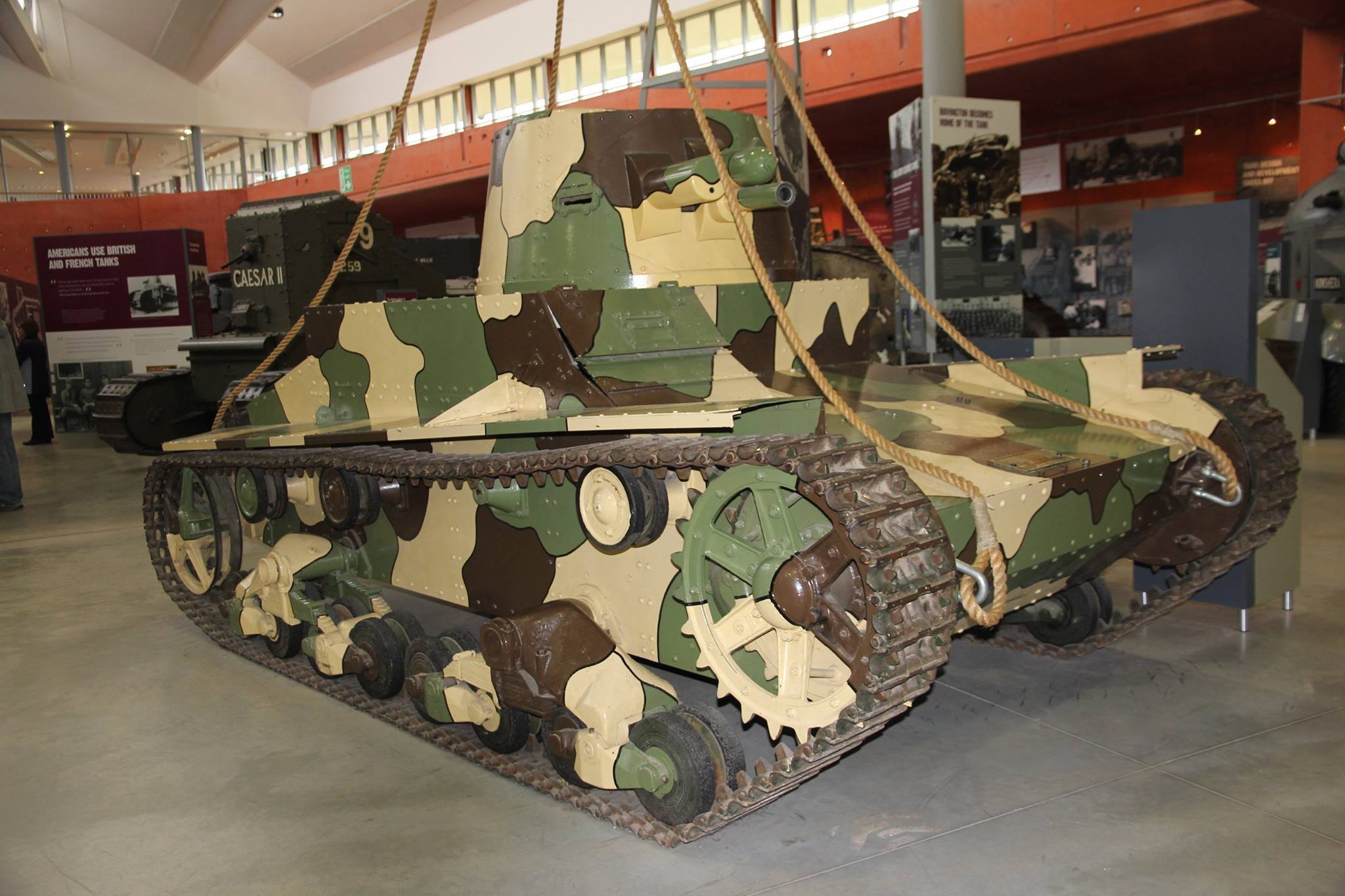 Виккерс танк. Танк Виккерс 6 тонный. Танк Виккерс е. Vickers MK E. Vickers MK E Type b 1/35.