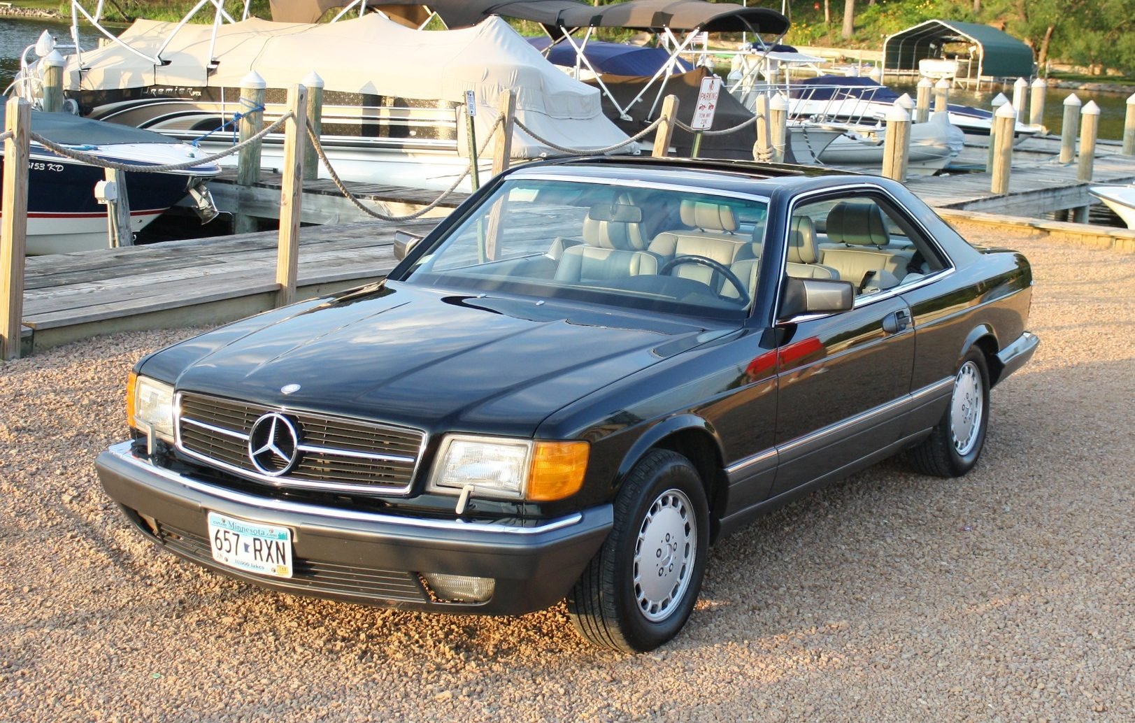 Mercedes 150. Mercedes 1989. 1991 Mercedes-Benz 560sec. Мерс 1989. Мерседес c 1989.