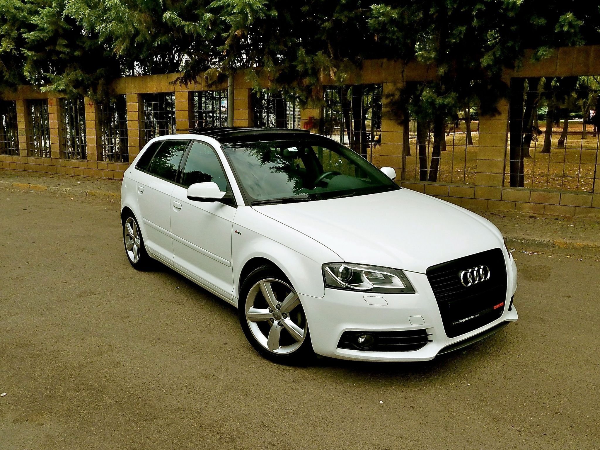 S line 24. Audi a3 s line. Ауди а3 8p s line. Audi a3 s line 2011. Ауди а3 s line 2012.