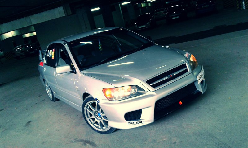 Mitsubishi Lancer 9 Cedia
