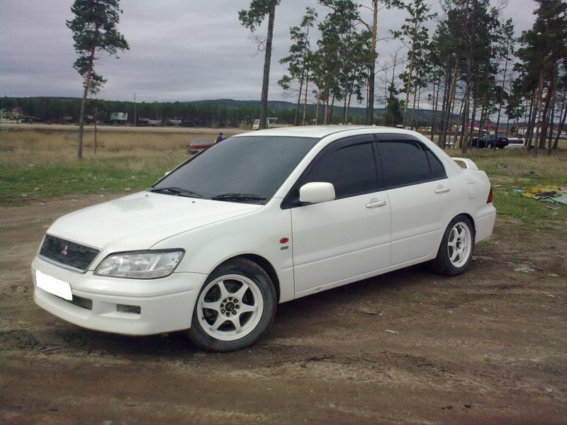 Lancer 9 Cedia