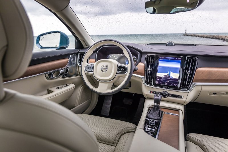 Volvo s90