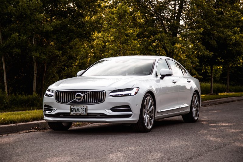 Вольво седан s90 2018