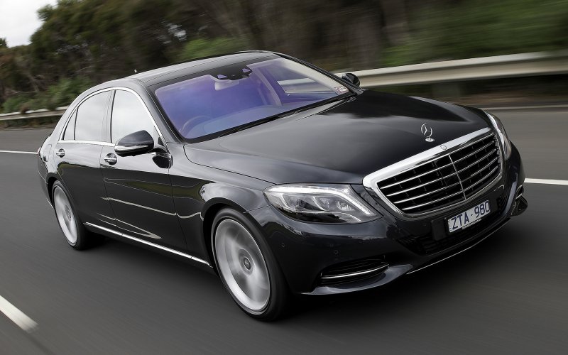 Мерседес Бенц s500