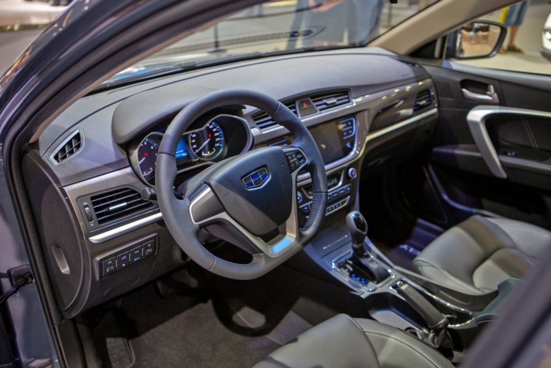 Geely Emgrand 2020