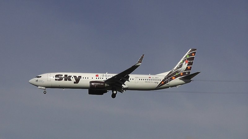 Боинг 737 DHI