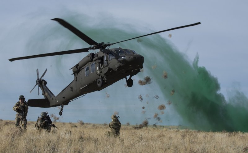Ah 60 Black Hawk