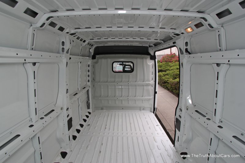Fiat Ducato Fourgon внутри