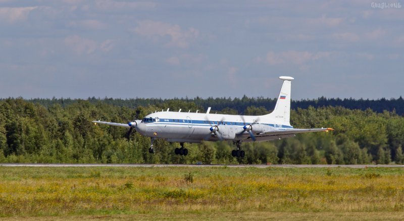 Ил-18д Буран