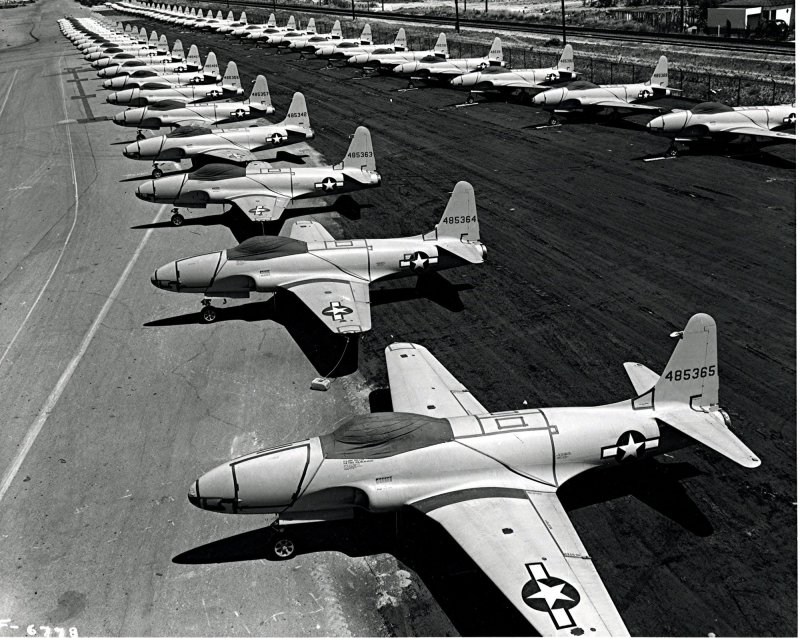 Истребитель f 80