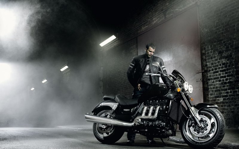 Triumph Rocket 3 Roadster