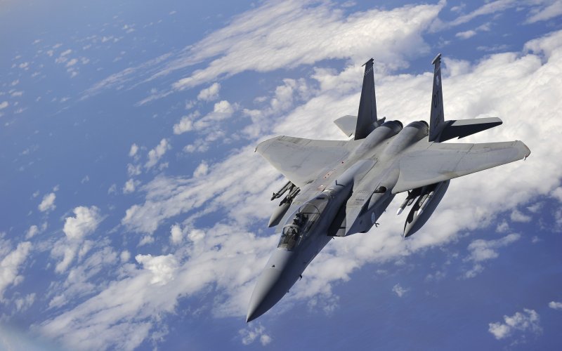 Истребитель Су-35