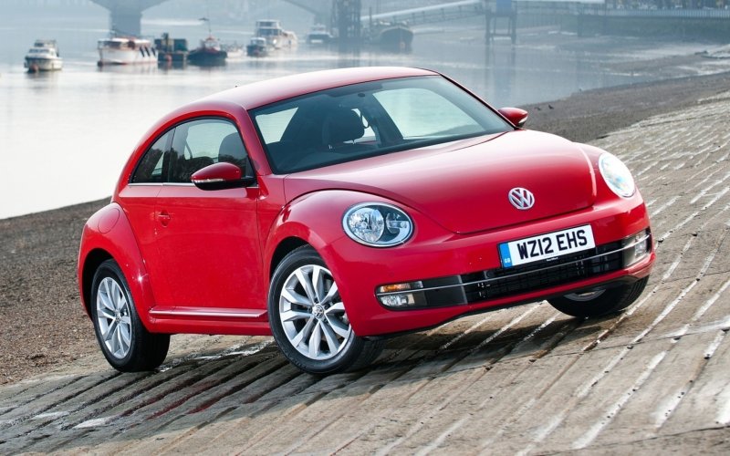 Volkswagen New Beetle 2013