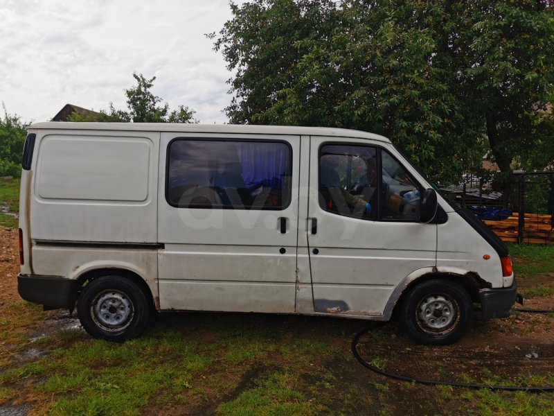 Ford Transit 1997 микроавтобус