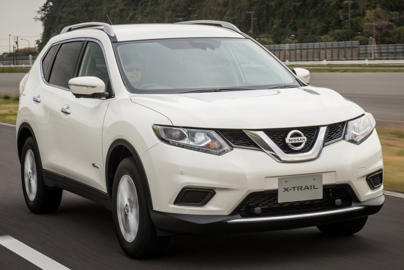 X Trail Nissan 2016 гибрид