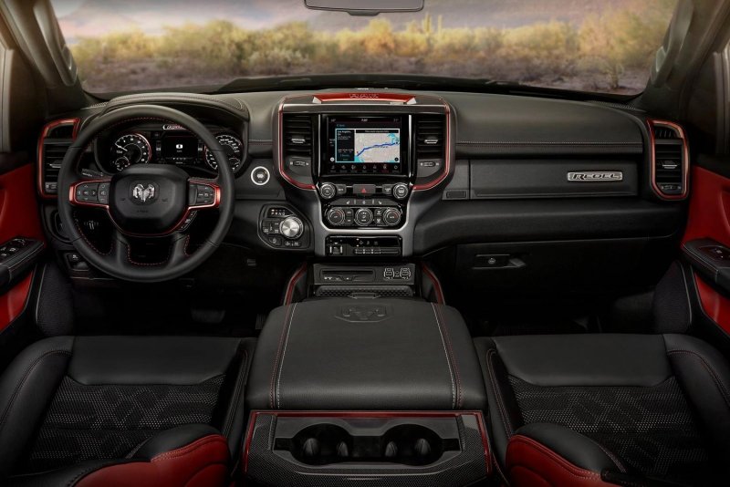 Dodge Ram 1500 интерьер