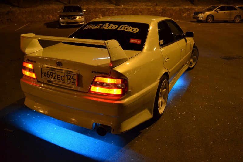 Toyota Chaser 2