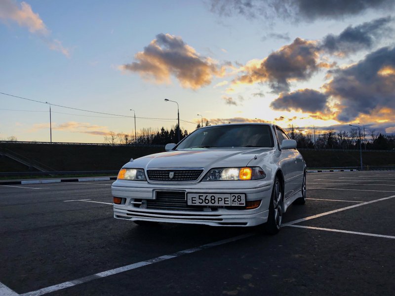 Toyota Chaser Mark 2