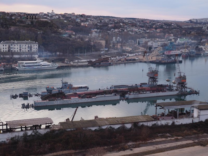 Севастополь затонул плавдок