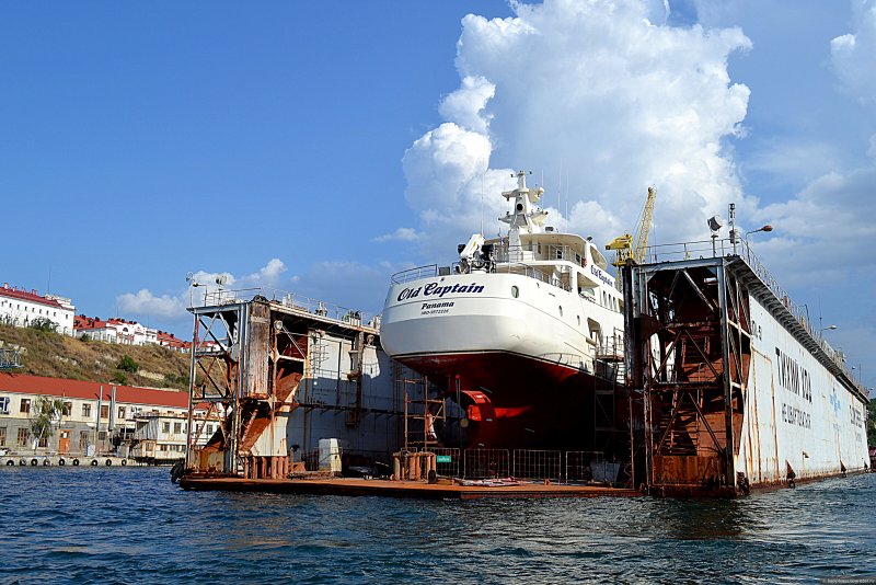 Доки плавучие морские