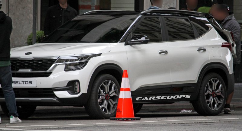 Kia новый кроссовер Seltos