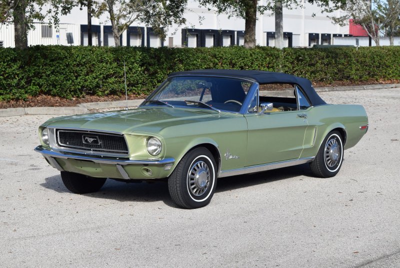 Ford Mustang Fastback 1968 дрифт