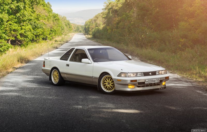 Toyota Soarer 3