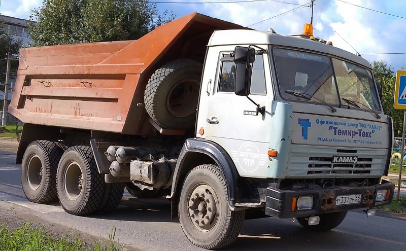 КАМАЗ 55111 самосвал