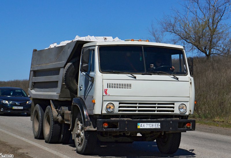 КАМАЗ 55111 бортовой