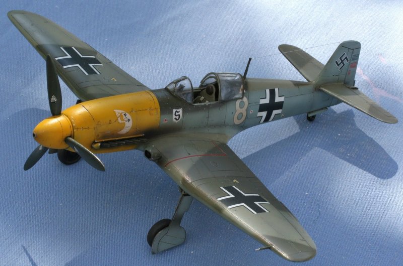 Heinkel he 100