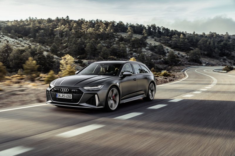 Ауди рс6 Авант 2020