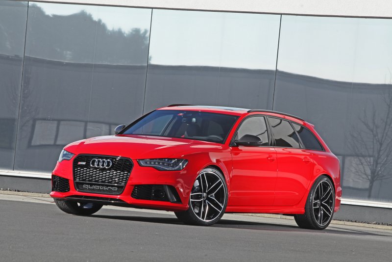Машина Ауди rs6