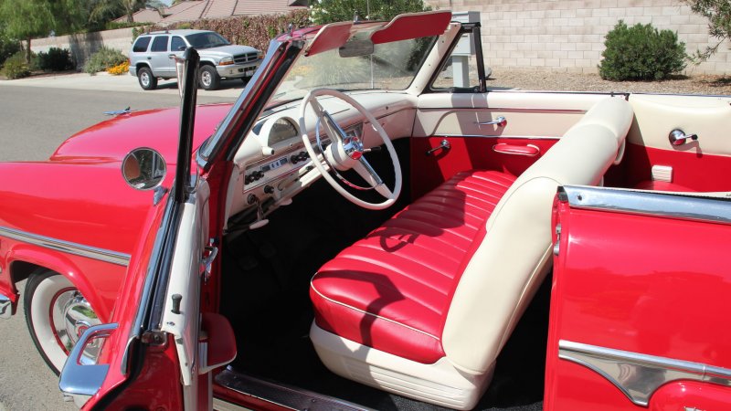Ford Sunliner 1954