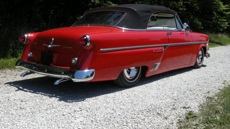 1954 Ford Crestline Skyliner