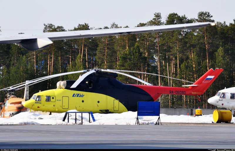 Вертолет Газпромавиа ми 8т