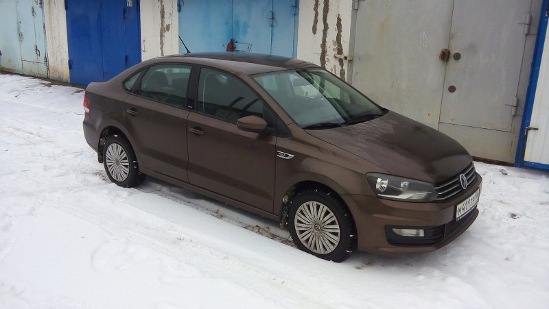 Volkswagen Polo Рестайлинг 2015