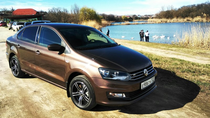 VW Polo 2015 1.6 110 MT