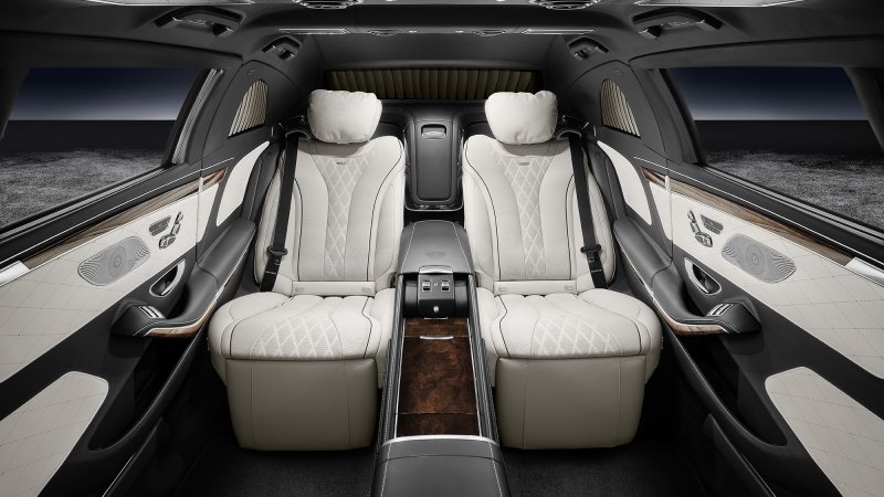 Maybach 62s салон