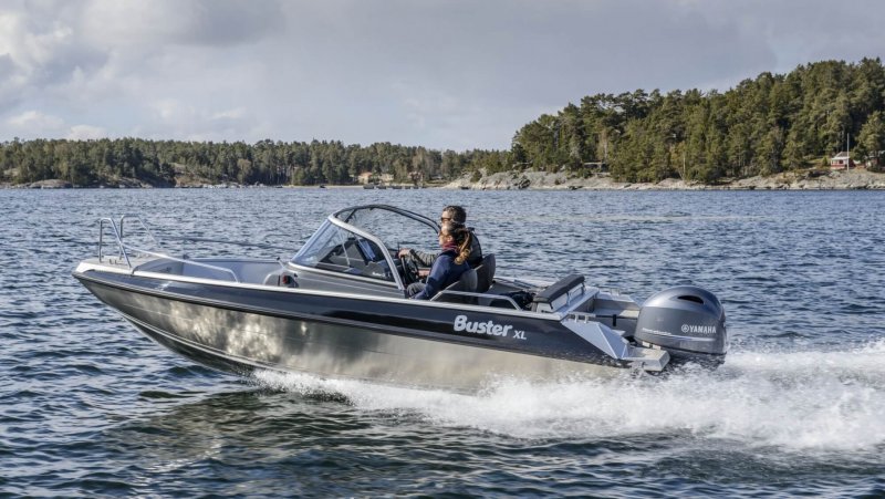 Мотор Yamaha 100 лошадиных сил