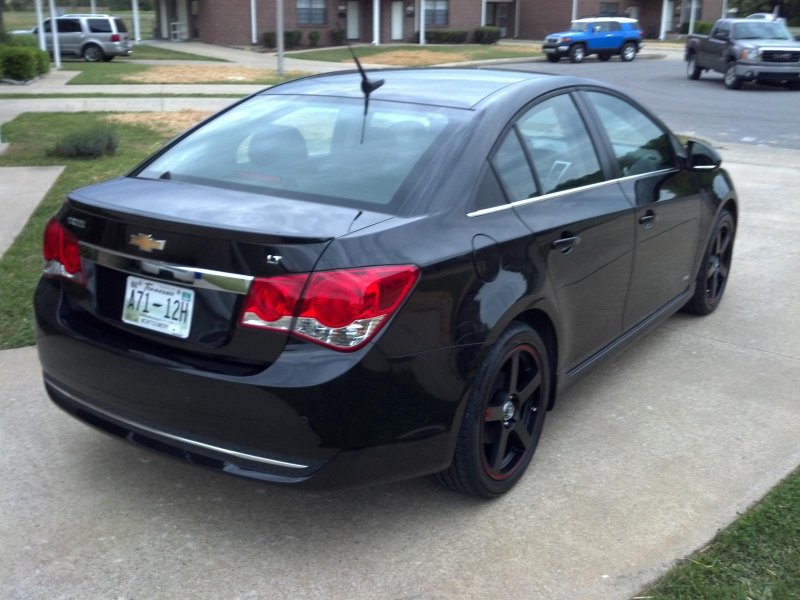 Chevrolet Cruze 2013 черный