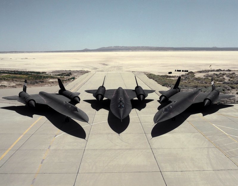 Самолет Stratolaunch model 351