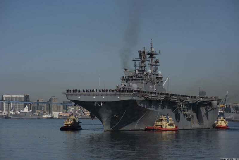 Navy ship CG-60