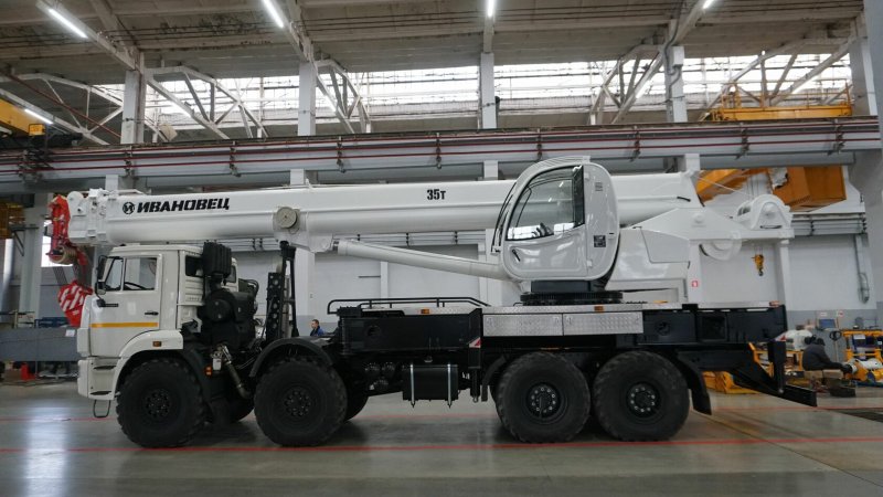 КАМАЗ 6350 военный