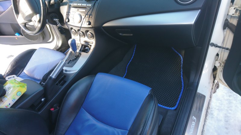 Mazda 3 коврики ЭВА BL