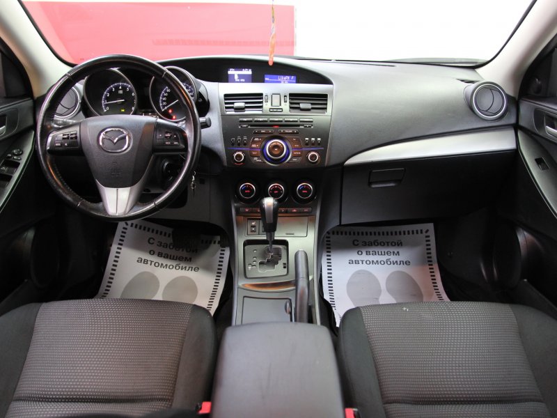 Mazda 3 BL рест салон