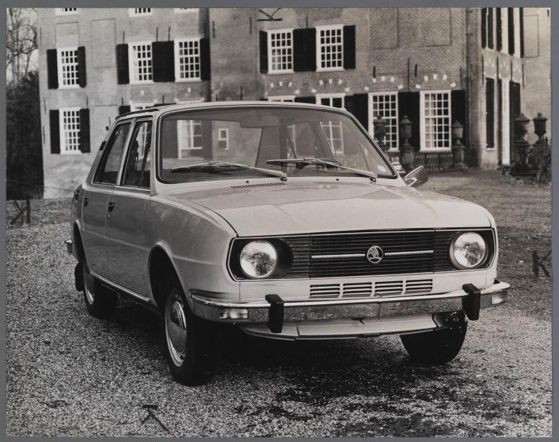 Skoda 105