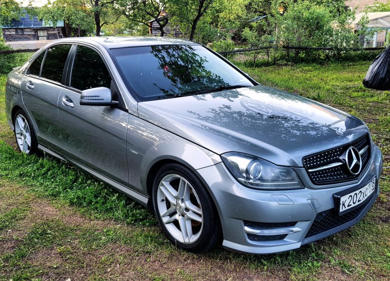 Мерседес Бенц w204