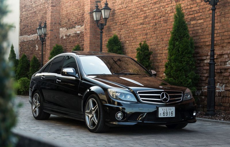 Mercedes-Benz w204